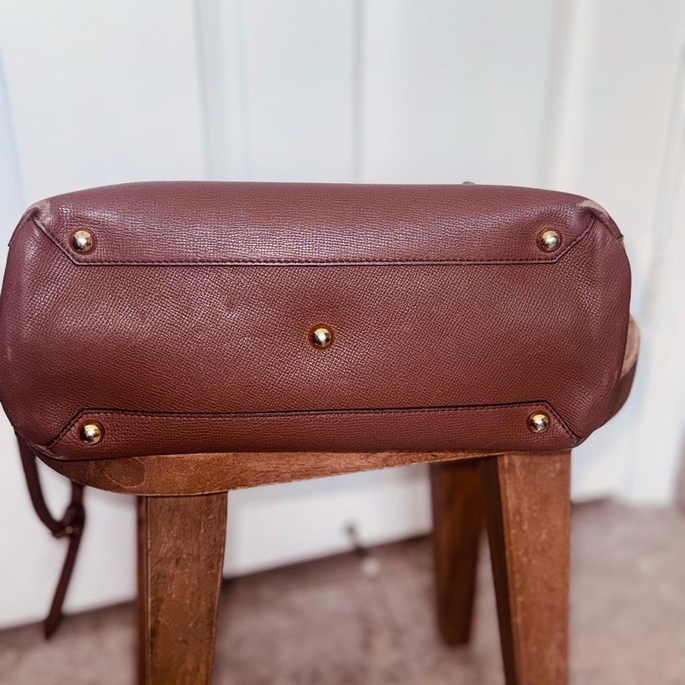 Burberry large Banner Tote in mahogany. Amazing condition ✨ Authentic - Picture 14 of 14